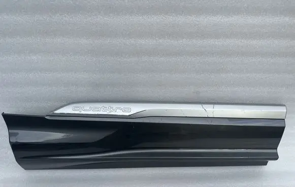 Audi Q7 4M Rear door trim (molding) 4M0583970N 967271