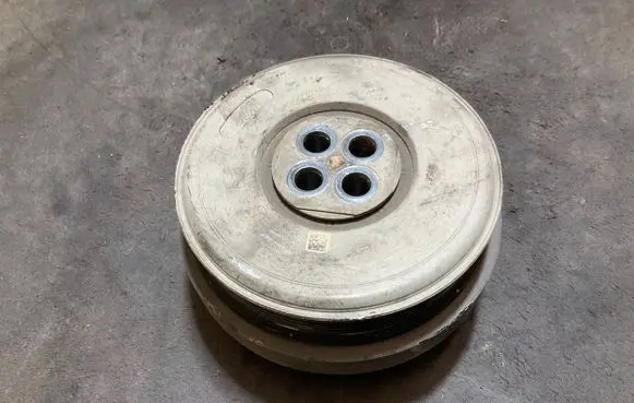 Mercedes-Benz Sprinter W906 Crankshaft pulley A6510350912 A610350912