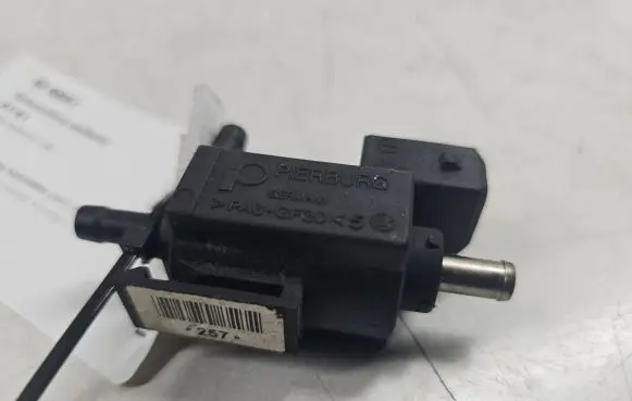 Volvo XC90 Turbo solenoid valve 30670448