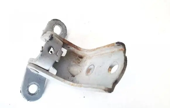 Hyundai Getz Front door upper hinge