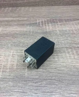 Volkswagen Transporter - Caravelle T5 Other relay 371281490 443919578
