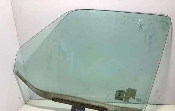 Volkswagen Transporter - Caravelle T4 Front door window glass four-door AS2