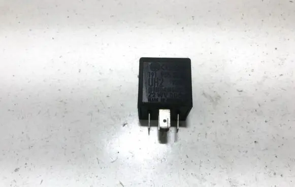 Volkswagen PASSAT B3 Other relay 191955531