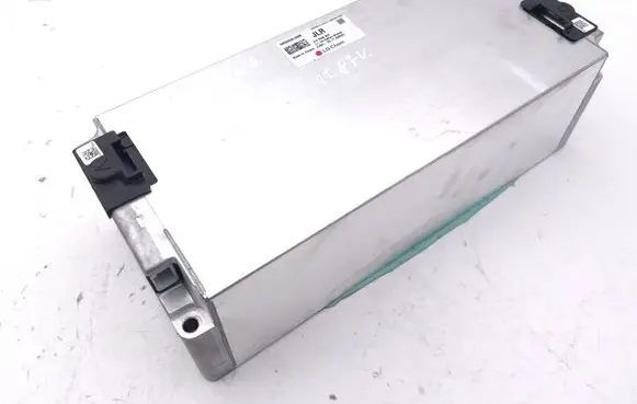 Jaguar I-Pace Hybrid / Electric Car Battery Cell AMD4U0168B JLRX590BEV