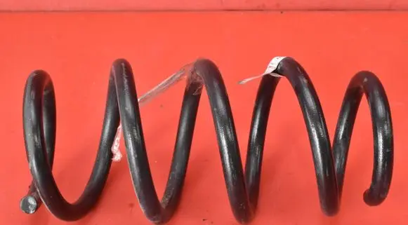 Tesla Model 3 Rear coil spring 1044472-91-E