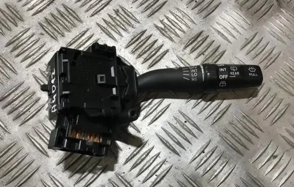 Toyota Avensis T250 Wiper control stalk