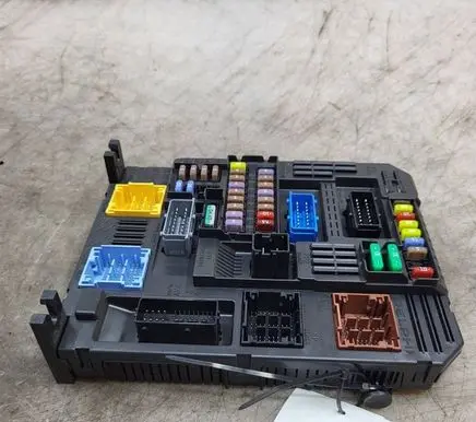 Citroen C3 Aircross Comfort/convenience module 9819851480 2211742040 28550137