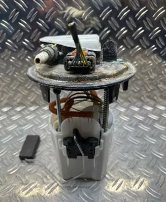 Citroen C4 Cactus In-tank fuel pump 981357378001 A2C96593001