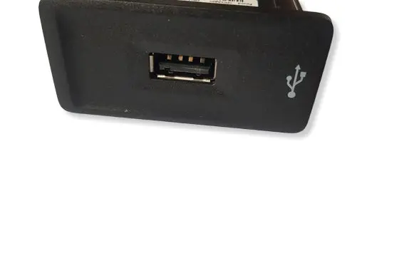 Volkswagen Golf VII USB socket connector 5G0035222K 420000462412