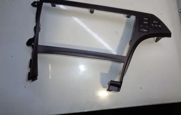 Toyota Prius (XW30) Radio/GPS head unit trim 5547447050