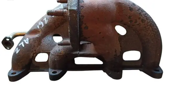 Audi A4 S4 B6 8E 8H Exhaust manifold 06B253033N 06B253031K