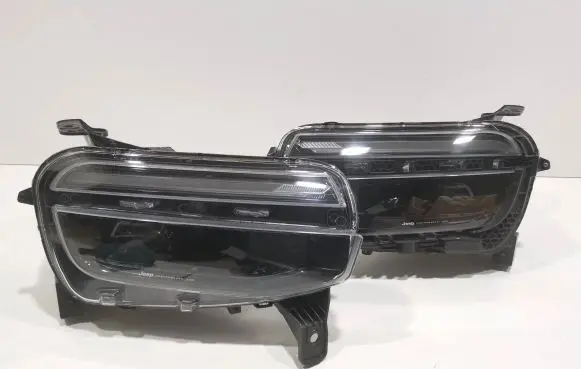 Jeep Avenger Headlights/headlamps set 52218717 52218210