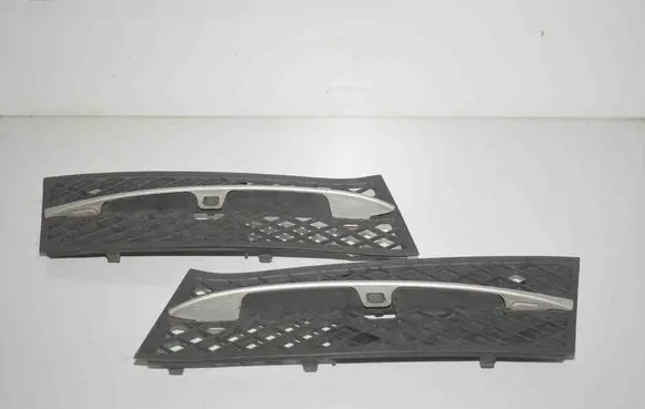 Front bumper lower grill