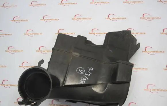 Citroen C3 Picasso Air filter box 9670624680
