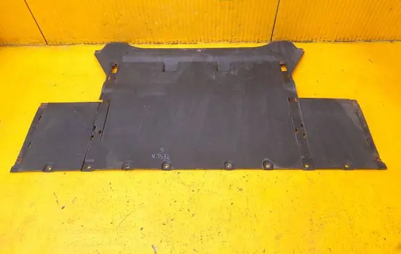 Tesla Model S Rear underbody cover/under tray 6008191-00-D