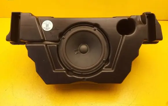 Audi A4 Allroad B9 Subwoofer speaker 8W9035382