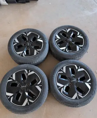 KIA Niro R17 alloy rim 52910AO000