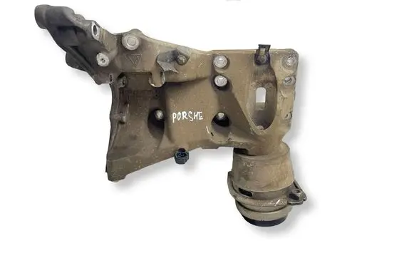 Porsche Cayenne (9PA) Engine mounting bracket 94837504901 31072004 9481022136R