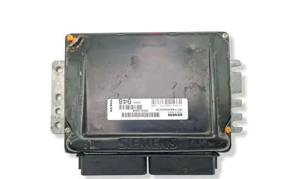 Volvo S40, V40 Engine control unit/module P30614948 30614948 S118245002E