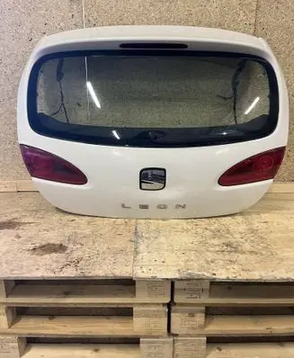 Seat Leon (1P) Truck tailgate 121212