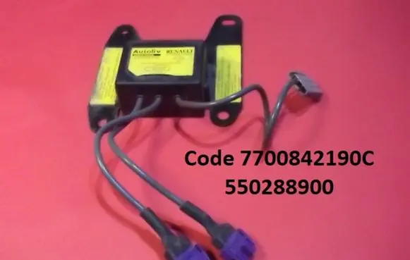 Renault Laguna I Airbag control unit/module 7700842190C 550288900