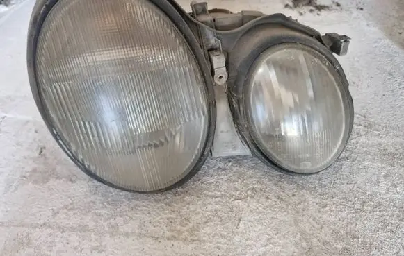 Mercedes-Benz CLK A208 C208 Headlight/headlamp