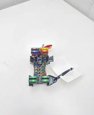 Mercedes-Benz CLK A209 C209 Fuse module 2035400050