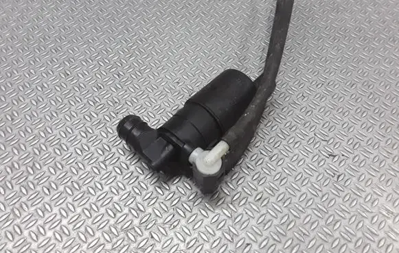 Nissan Almera N16 Windscreen/windshield washer pump E13021168