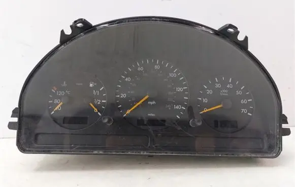 Mercedes-Benz ML W163 Speedometer (instrument cluster) A1635403811