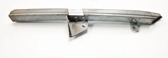 Volvo V50 Rear door windshield rail 