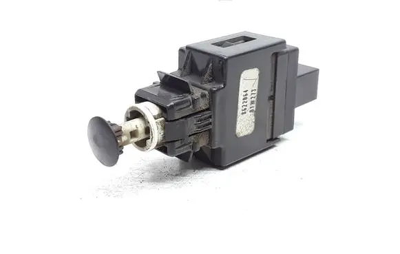 Volvo V70 Brake pedal sensor switch 8622064