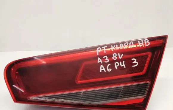 Audi A3 S3 8V Tailgate rear/tail lights 8V3945076
