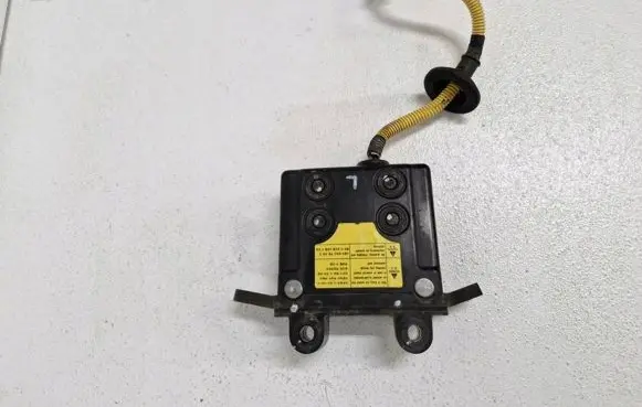 KIA Sorento Bonnet alarm switch sensor 79150-2P000