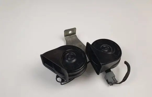 Alfa Romeo Giulietta Horn signal