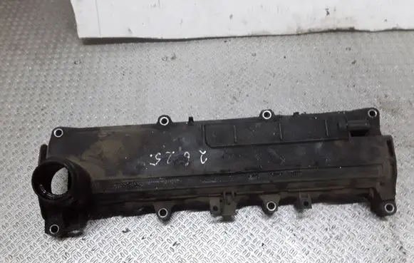 Dacia Logan I Rocker cam cover 8201034955