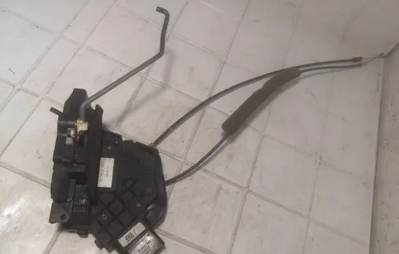 Front door lock