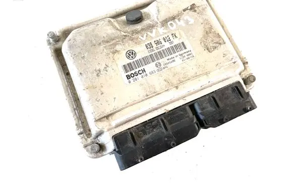 Seat Leon (1M) Engine control unit/module 038906012FK 0281010683