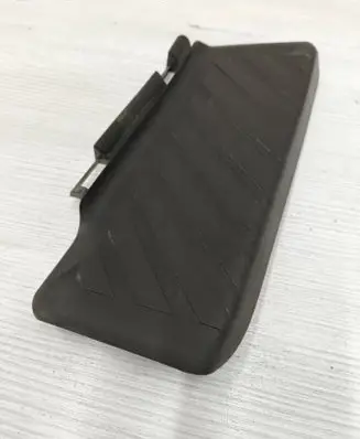 Audi Q2 - Foot rest pad/dead pedal 5Q1864777C