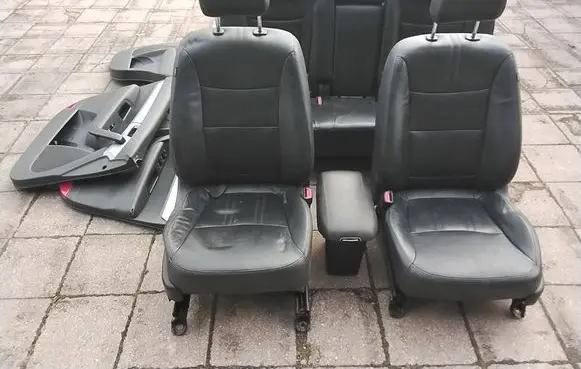 KIA Sorento Interior set 8841002PBE0