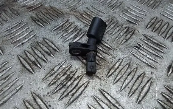 Audi RS3 ABS brake wheel speed sensor 10071152743