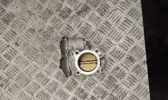 Volvo XC40 Throttle valve 31465702aa