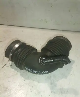 Peugeot 607 Air intake hose/pipe 9626903280