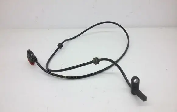 Mercedes-Benz E C207 W207 ABS rear brake sensor A2075400317