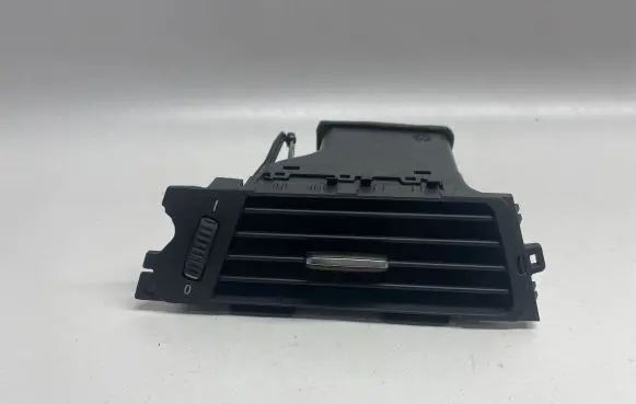 BMW 3 E90 E91 Dashboard air vent grill cover trim 9130459 64229130459