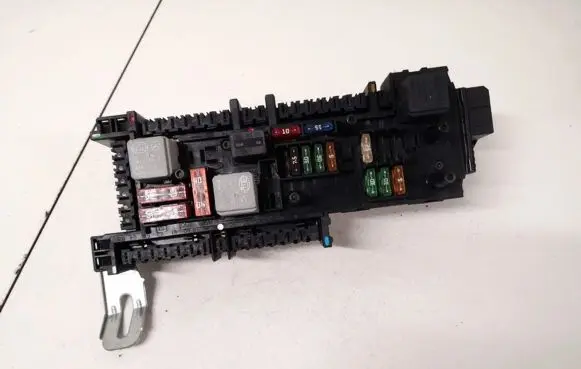 Mercedes-Benz A W168 Fuse box set A1682981670660 168298
