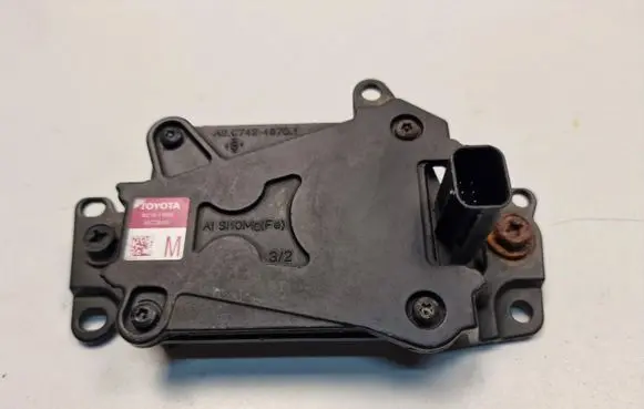 Toyota C-HR I Sensor 88210-F4040