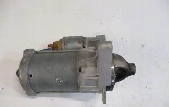 Nissan X-Trail T32 Oil sump strainer pipe 233009432R
