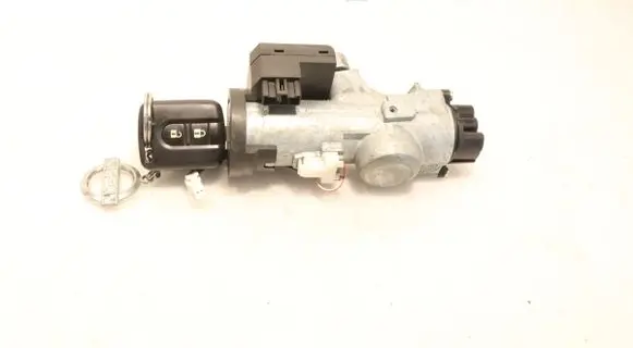 Nissan Primera Ignition lock