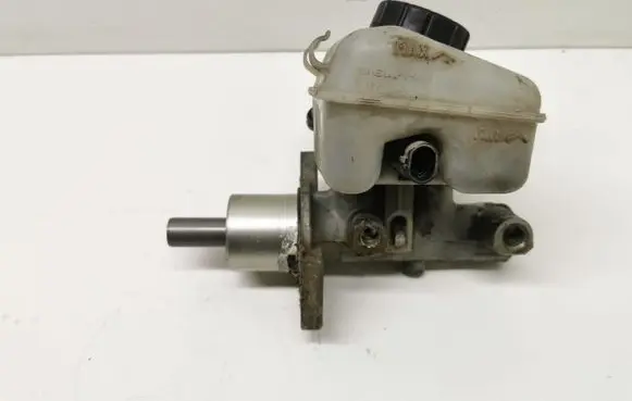 Opel Zafira A Master brake cylinder 32066734