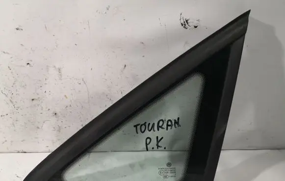Volkswagen Touran I Front triangle window/glass 43R00048